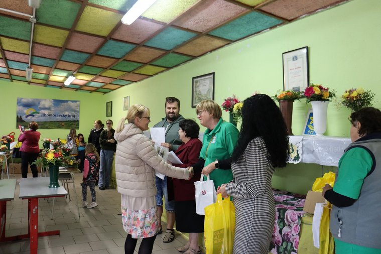 Obr: 6414.jpg